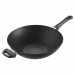 SCANPAN 32cm Classic Wok 17332 hero image